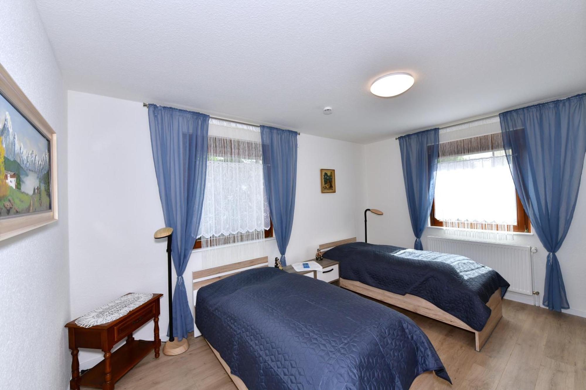 Gaestehaus In Schopfheim, 20 Km Zur Schweiz-Basel, Direkte S-Bahnverbindung Buitenkant foto
