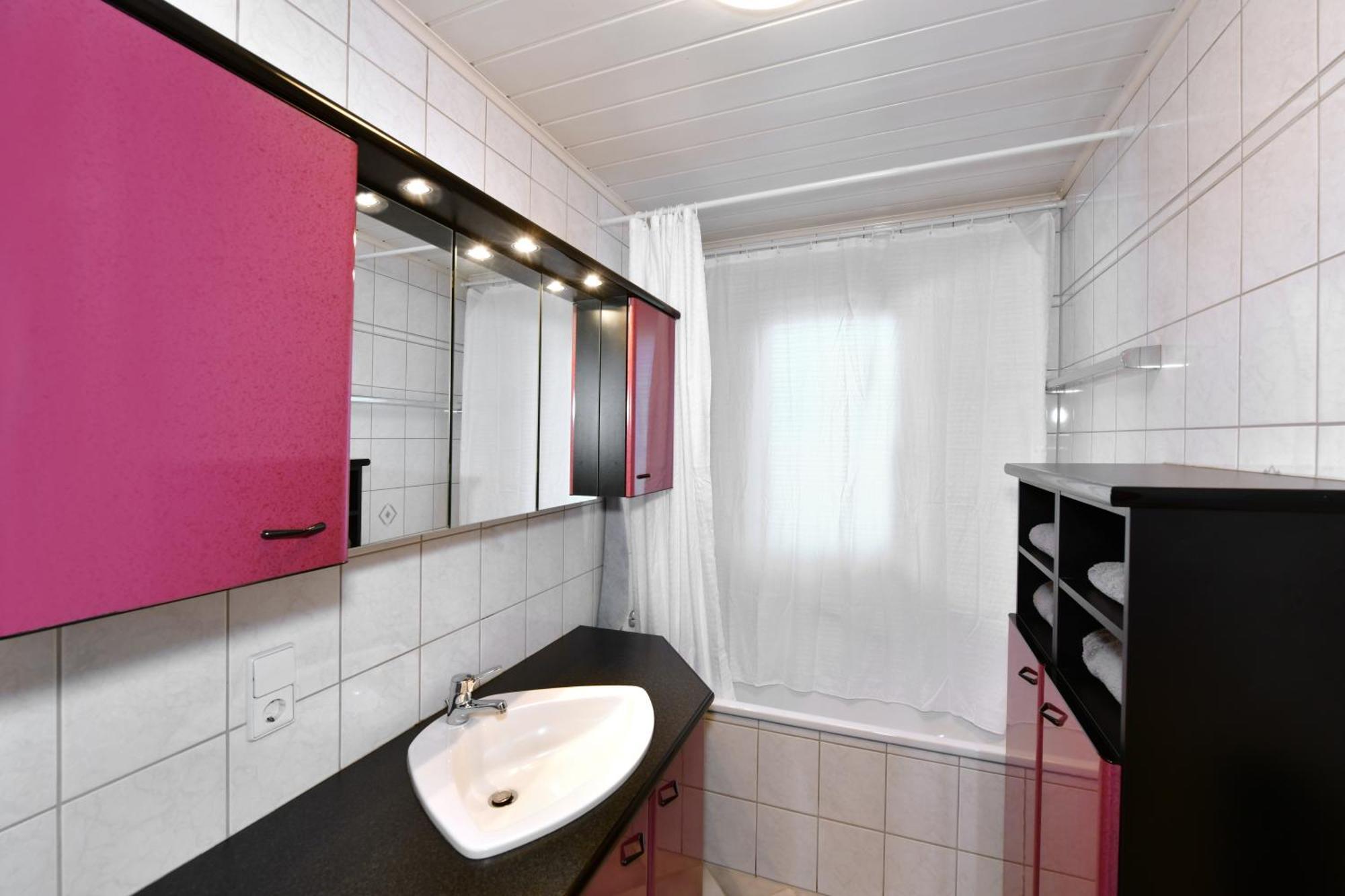 Gaestehaus In Schopfheim, 20 Km Zur Schweiz-Basel, Direkte S-Bahnverbindung Buitenkant foto